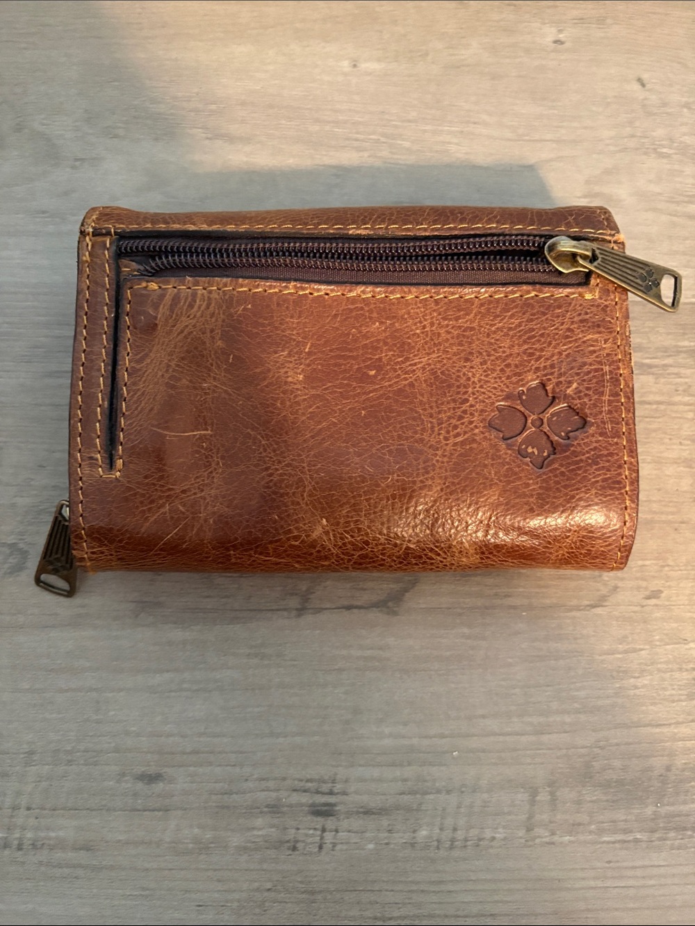 Patricia Nash Distressed Brown Leather Wallet with Gold Bar - Picture 2 of 6